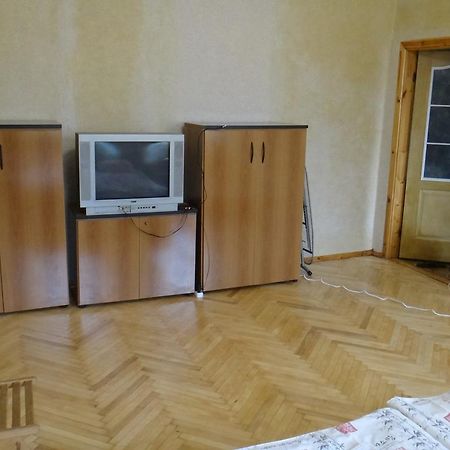 Apartment Near The Central Railway Station Kiev Eksteriør bilde